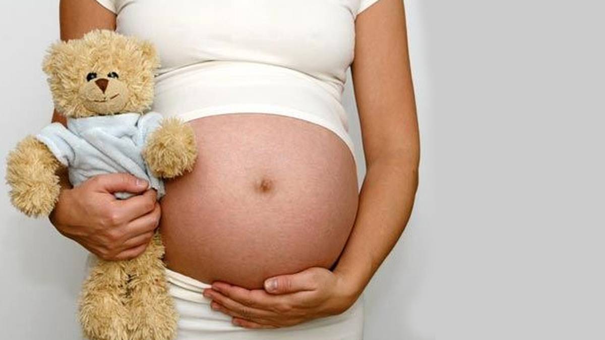 Casi la mitad de adolescentes dominicanas desconocen cómo se produce un  embarazo