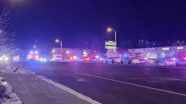 5 muertos en un tiroteo en un club LGTBQ de Colorado